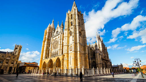 Catedral de León, unas de las cosas que ver en León.